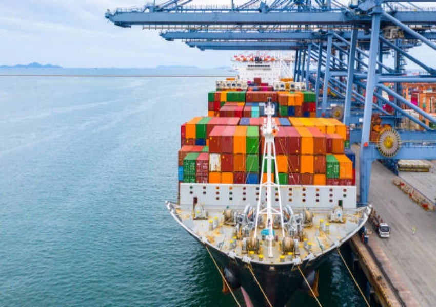 LCL vs FCL Shipping from China to Russia: How to Choose