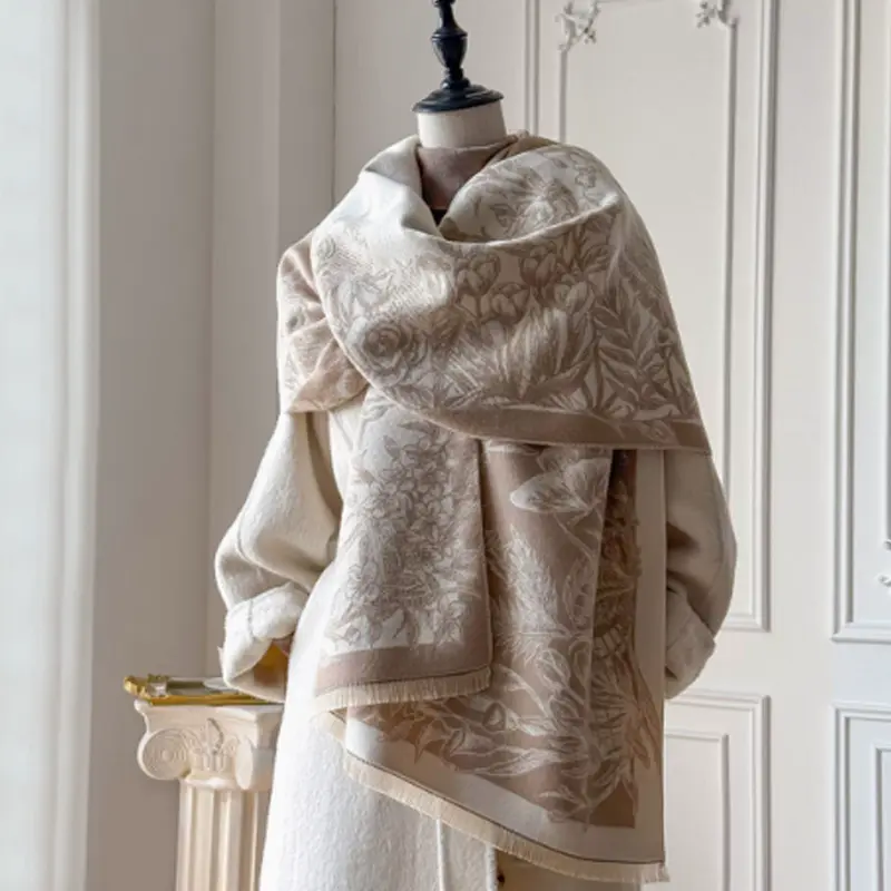 French Retro Floral Butterfly Imitation Cashmere Scarf, Thick Warm Shawl Wrap for Women Autumn Winter Outdoor Office Cape